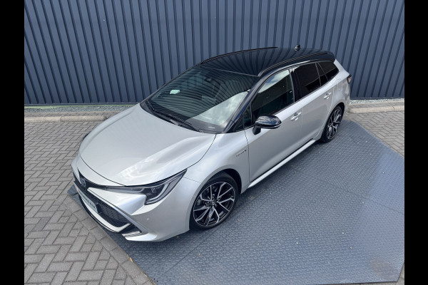 Toyota Corolla Touring Sports 2.0 Hybrid Executive / Bi tone | JBL | Head-up | 18 inch | PDC | Rijklaar!!!