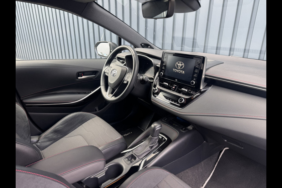 Toyota Corolla Touring Sports 2.0 Hybrid Executive / Bi tone | JBL | Head-up | 18 inch | PDC | Rijklaar!!!