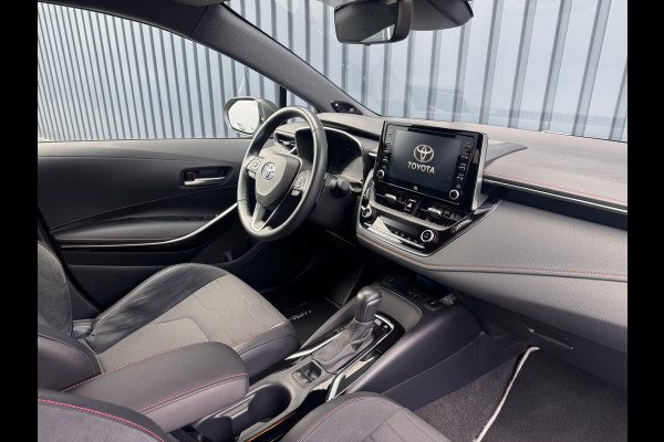 Toyota Corolla Touring Sports 2.0 Hybrid Executive / Bi tone | JBL | Head-up | 18 inch | PDC | Rijklaar!!!