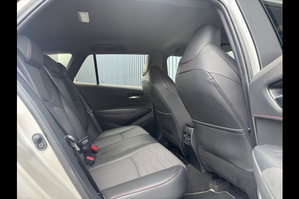 Toyota Corolla Touring Sports 2.0 Hybrid Executive / Bi tone | JBL | Head-up | 18 inch | PDC | Rijklaar!!!