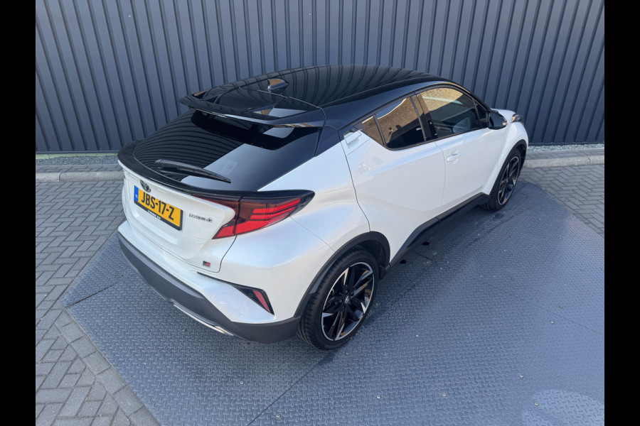 Toyota C-HR 1.8 Hybrid GR-Sport / bi tone | LED | Apple Carplay/Android Auto | 10 jr GARANTIE | Prijs Rijklaar!!