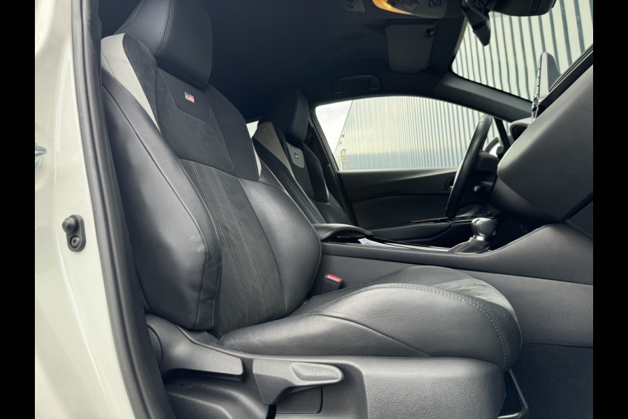 Toyota C-HR 1.8 Hybrid GR-Sport / bi tone | LED | Apple Carplay/Android Auto | 10 jr GARANTIE | Prijs Rijklaar!!