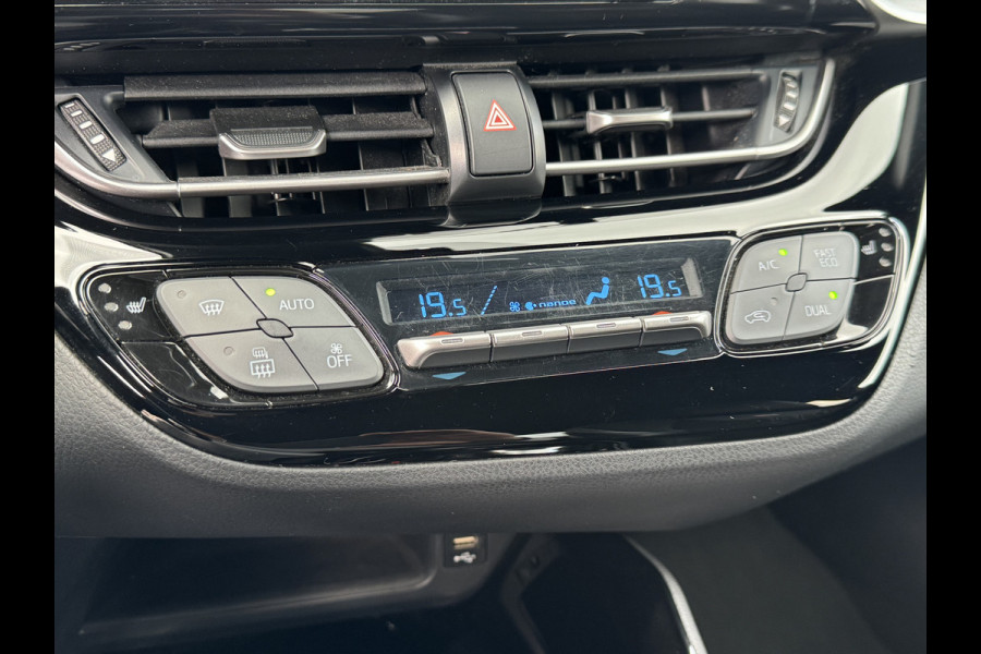Toyota C-HR 1.8 Hybrid GR-Sport / bi tone | LED | Apple Carplay/Android Auto | 10 jr GARANTIE | Prijs Rijklaar!!