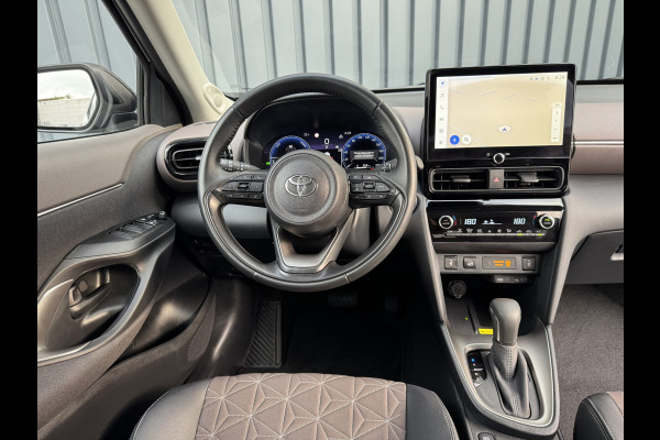 Toyota Yaris Cross 1.5 Hybrid 130 Executive / Bi tone AWD | Premium Pack( JBL, Elektrische achterklep, enz) | Rijklaar!!