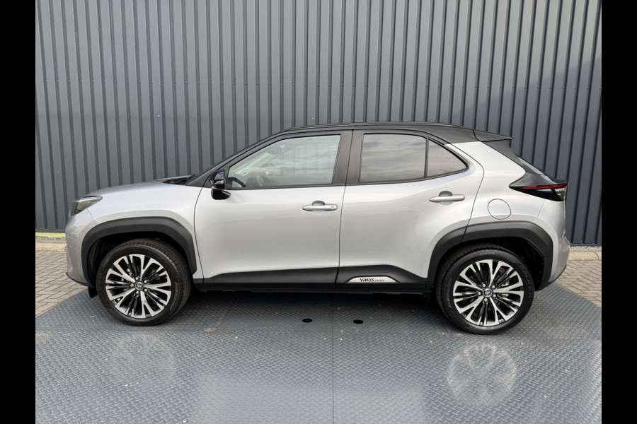 Toyota Yaris Cross 1.5 Hybrid 130 Executive / Bi tone AWD | Premium Pack( JBL, Elektrische achterklep, enz) | Rijklaar!!