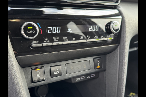 Toyota Yaris Cross 1.5 Hybrid 130 Executive / Bi tone AWD | Premium Pack( JBL, Elektrische achterklep, enz) | Rijklaar!!