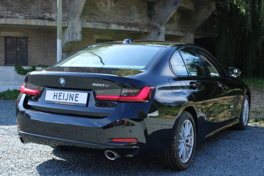 BMW 3-serie 320e 204PK PHEV BUSINESS SPORT LEDER/CARPLAY/NIEUW-TYPE