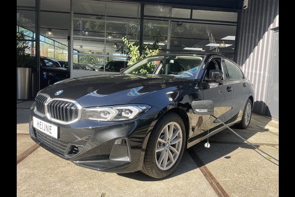 BMW 3-serie 320e 204PK PHEV BUSINESS SPORT LEDER/CARPLAY/NIEUW-TYPE