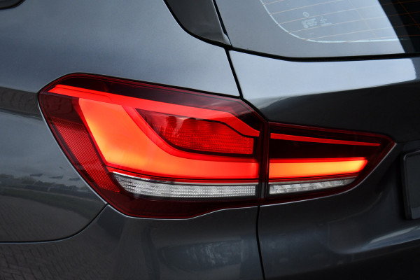 BMW X1 xDrive25e M-Sport Pano ACC HUD Camera Dr-Ast-Plus