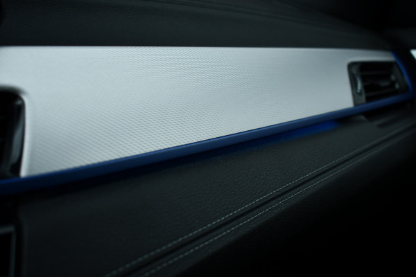 BMW X1 xDrive25e M-Sport Pano ACC HUD Camera Dr-Ast-Plus
