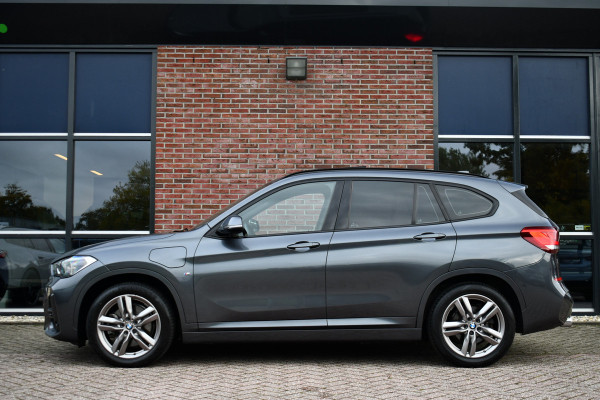BMW X1 xDrive25e M-Sport Pano ACC HUD Camera Dr-Ast-Plus