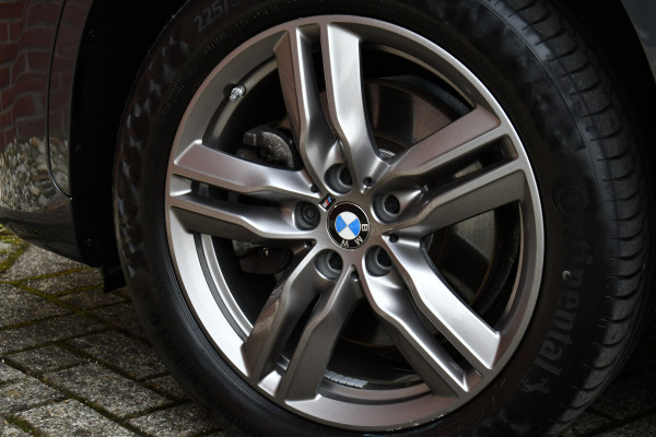 BMW X1 xDrive25e M-Sport Pano ACC HUD Camera Dr-Ast-Plus