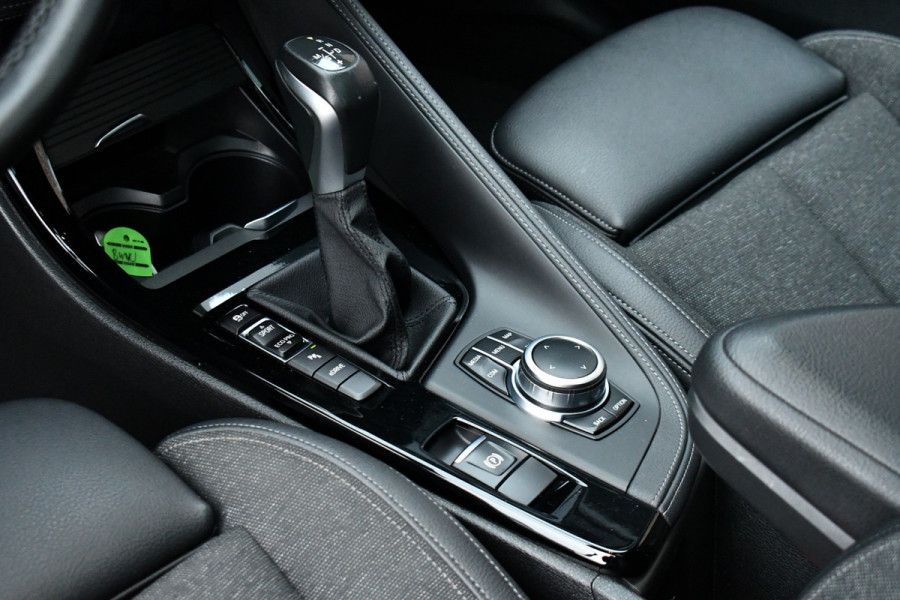 BMW X1 xDrive25e M-Sport Pano ACC HUD Camera Dr-Ast-Plus