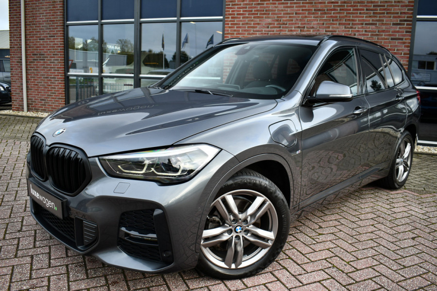 BMW X1 xDrive25e M-Sport Pano ACC HUD Camera Dr-Ast-Plus