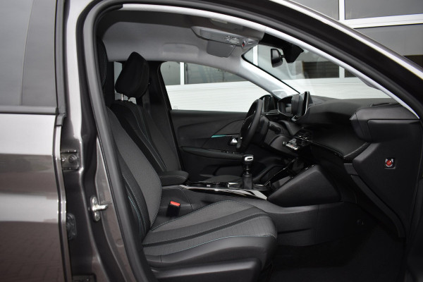 Peugeot 208 1.2 PureTech 100 PK Allure Pack | Carplay | Camera | Adapt. Cruise | Incl. garantie