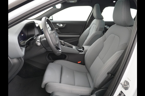Polestar 2 Long Range 78 kWh SOH=92,7% Pano-Dak 20" Sleutelloos(Telefoon-sleutel) Adaptive-Cruise Carplay Android 360-Camera Elektr.stoelen Phone-Connect.Stoel-Verwarmd 1500kg-trekvermogen OnePedal drive Licht+Zichtpakket 55.000 nieuw!! EBD RemAssist Virtual-Cockpit digiDash Uitparkeer waarschuwing Botswaarsc.syst. Autonoom-Rem Noodrem ESP TCS Hill-Assist Lane Assist Pre-Crash-Syst. Emergency-Call Keyless Ecc tot 150kw snell
