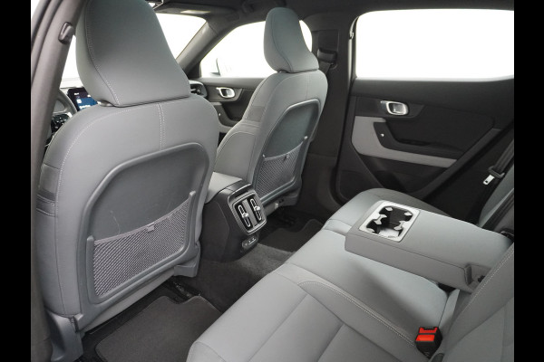 Polestar 2 Long Range 78 kWh SOH=92,7% Pano-Dak 20" Sleutelloos(Telefoon-sleutel) Adaptive-Cruise Carplay Android 360-Camera Elektr.stoelen Phone-Connect.Stoel-Verwarmd 1500kg-trekvermogen OnePedal drive Licht+Zichtpakket 55.000 nieuw!! EBD RemAssist Virtual-Cockpit digiDash Uitparkeer waarschuwing Botswaarsc.syst. Autonoom-Rem Noodrem ESP TCS Hill-Assist Lane Assist Pre-Crash-Syst. Emergency-Call Keyless Ecc tot 150kw snell