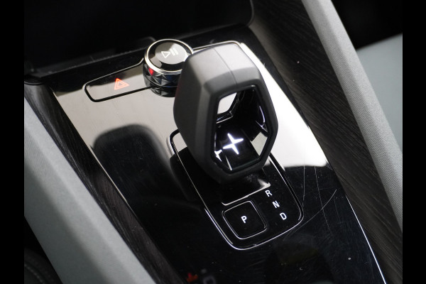 Polestar 2 Long Range 78 kWh SOH=92,7% Pano-Dak 20" Sleutelloos(Telefoon-sleutel) Adaptive-Cruise Carplay Android 360-Camera Elektr.stoelen Phone-Connect.Stoel-Verwarmd 1500kg-trekvermogen OnePedal drive Licht+Zichtpakket 55.000 nieuw!! EBD RemAssist Virtual-Cockpit digiDash Uitparkeer waarschuwing Botswaarsc.syst. Autonoom-Rem Noodrem ESP TCS Hill-Assist Lane Assist Pre-Crash-Syst. Emergency-Call Keyless Ecc tot 150kw snell