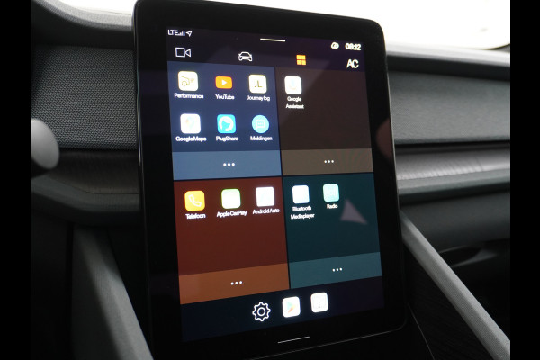 Polestar 2 Long Range 78 kWh SOH=92,7% Pano-Dak 20" Sleutelloos(Telefoon-sleutel) Adaptive-Cruise Carplay Android 360-Camera Elektr.stoelen Phone-Connect.Stoel-Verwarmd 1500kg-trekvermogen OnePedal drive Licht+Zichtpakket 55.000 nieuw!! EBD RemAssist Virtual-Cockpit digiDash Uitparkeer waarschuwing Botswaarsc.syst. Autonoom-Rem Noodrem ESP TCS Hill-Assist Lane Assist Pre-Crash-Syst. Emergency-Call Keyless Ecc tot 150kw snell