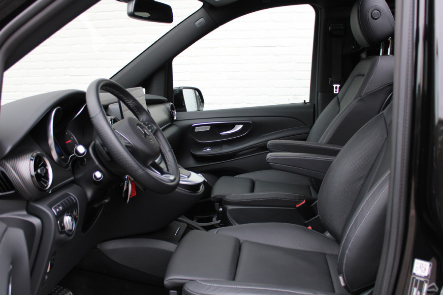 Mercedes-Benz V-Klasse 300d / DC / AMG / Panorama / 4.000km!! / 2x Elec Schuifdeur / Burmester / 360 Camera / Vol Opties / NIEUWSTAAT
