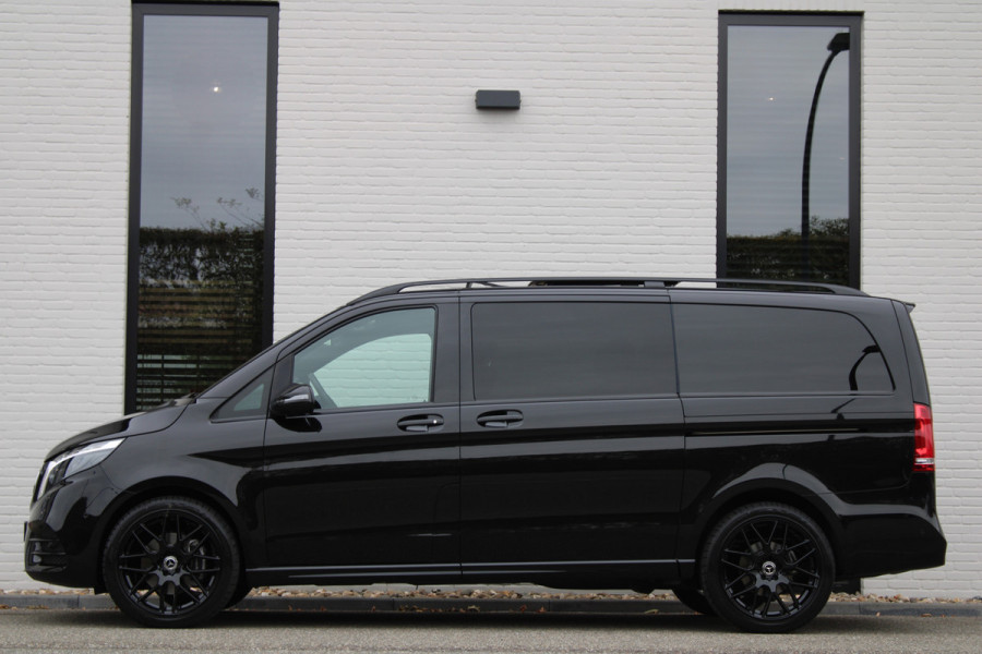 Mercedes-Benz V-Klasse 300d / DC / AMG / Panorama / 4.000km!! / 2x Elec Schuifdeur / Burmester / 360 Camera / Vol Opties / NIEUWSTAAT