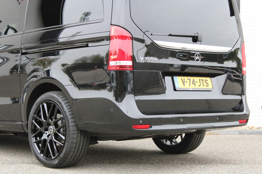 Mercedes-Benz V-Klasse 300d / DC / AMG / Panorama / 4.000km!! / 2x Elec Schuifdeur / Burmester / 360 Camera / Vol Opties / NIEUWSTAAT