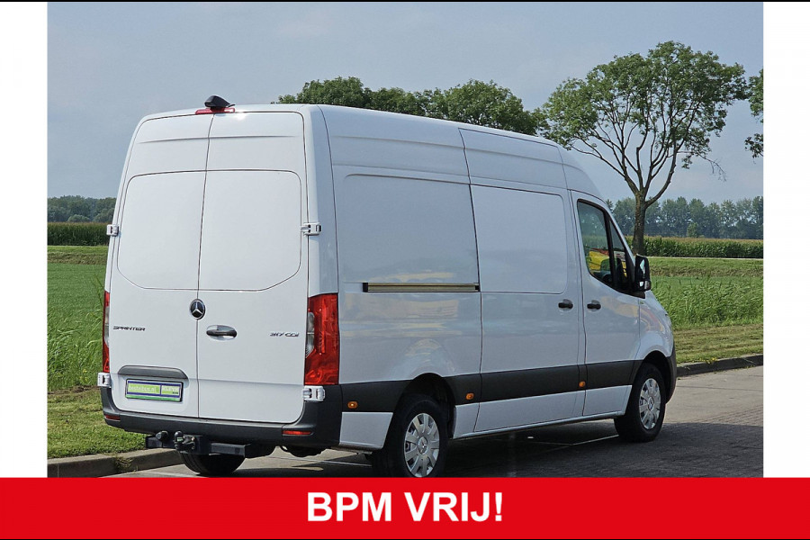 Mercedes-Benz Sprinter 317 1.9 CDI L2H2 RWD 3.5t-Trekhaak Camera Mbux Airco Euro6 170 PK!