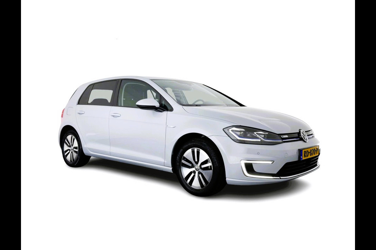 Volkswagen e-Golf {SOH-90%} Aut. *ADAPTIVE-CRUISE | FULL-LED | NAVI-FULLMAP | COMFORT-SEATS | ECC | PRIVACY-GLASS | PARKPILOT | CCS-FASTLOADER | 16''ALU* Volkswagen e-Golf {SOH-90%} Aut. *ADAPTIVE-CRUISE | FULL-LED | NAVI-FULLMAP | COMFORT-SEATS | ECC | PRIVACY-GLASS | PARKPILOT | CCS-FASTLOADER | 16''ALU*