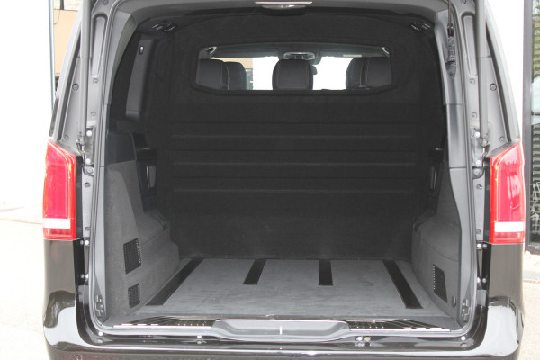 Mercedes-Benz V-Klasse 250d / BPM VRIJ / XXL / DC / AMG / 4-Matic / 2x Schuifdeur / Camera / NIEUW!!