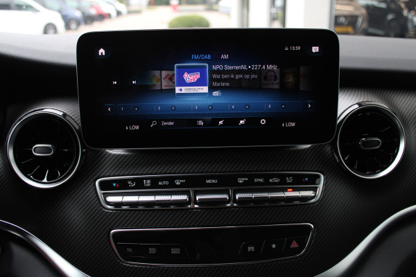 Mercedes-Benz V-Klasse 250d / BPM VRIJ / XXL / DC / AMG / 4-Matic / 2x Schuifdeur / Camera / NIEUW!!