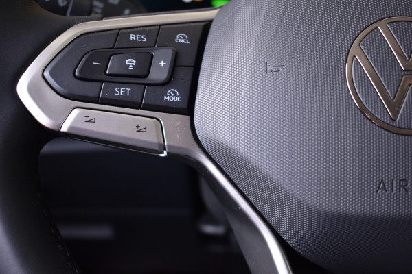 Volkswagen Tiguan 1.5 eTSI LIFE IQ-LIGHT/NAVI/TREKHAAK***