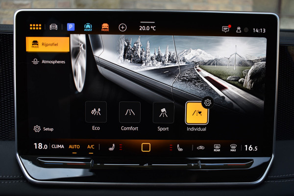 Volkswagen Tiguan 1.5 eTSI LIFE IQ-LIGHT/NAVI/TREKHAAK***