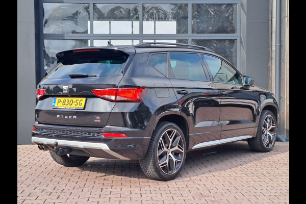 Seat Ateca 2.0 EcoTSI FR 4DRIVE | Automaat | LED | Trekhaak | Stoelverwarming | Park Assist | Elek. klep | All-season |