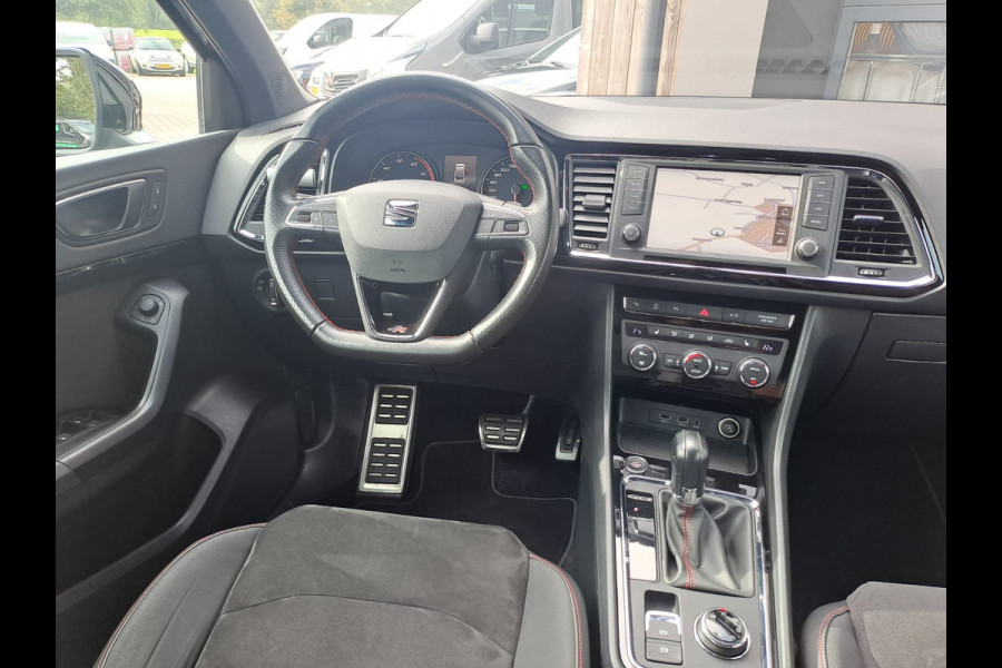 Seat Ateca 2.0 EcoTSI FR 4DRIVE | Automaat | LED | Trekhaak | Stoelverwarming | Park Assist | Elek. klep | All-season |