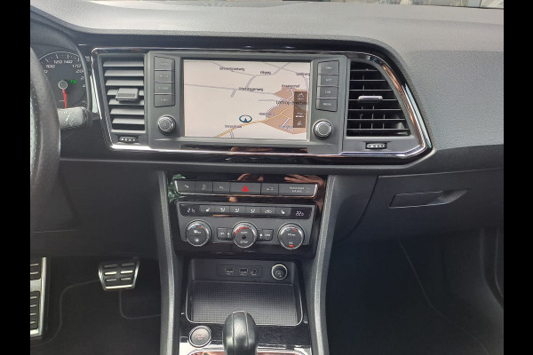 Seat Ateca 2.0 EcoTSI FR 4DRIVE | Automaat | LED | Trekhaak | Stoelverwarming | Park Assist | Elek. klep | All-season |