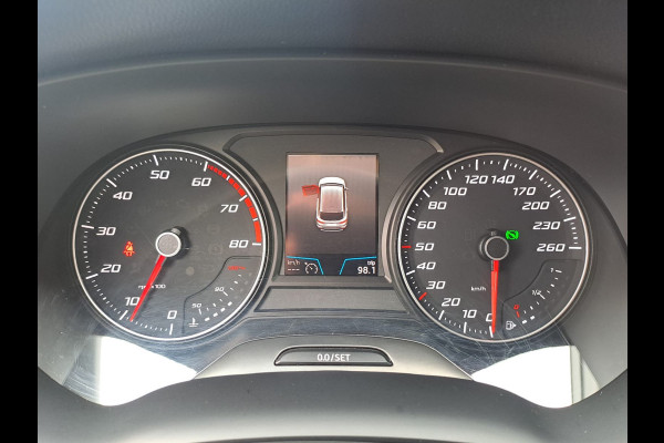 Seat Ateca 2.0 EcoTSI FR 4DRIVE | Automaat | LED | Trekhaak | Stoelverwarming | Park Assist | Elek. klep | All-season |