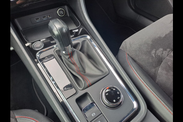 Seat Ateca 2.0 EcoTSI FR 4DRIVE | Automaat | LED | Trekhaak | Stoelverwarming | Park Assist | Elek. klep | All-season |