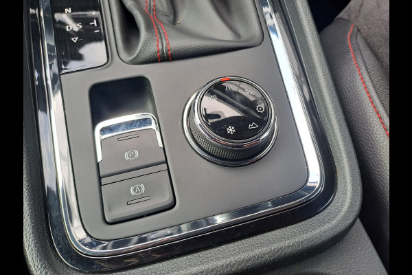 Seat Ateca 2.0 EcoTSI FR 4DRIVE | Automaat | LED | Trekhaak | Stoelverwarming | Park Assist | Elek. klep | All-season |