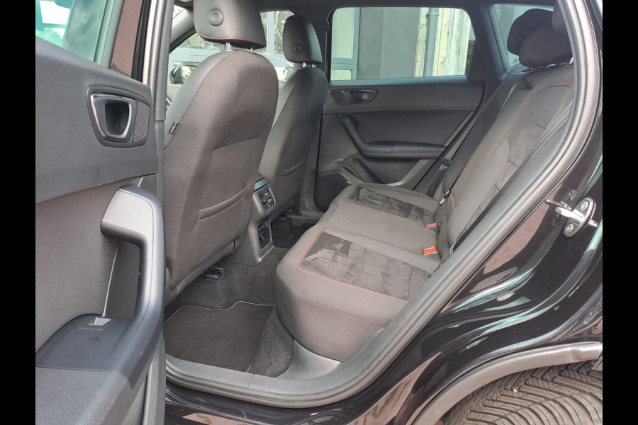 Seat Ateca 2.0 EcoTSI FR 4DRIVE | Automaat | LED | Trekhaak | Stoelverwarming | Park Assist | Elek. klep | All-season |