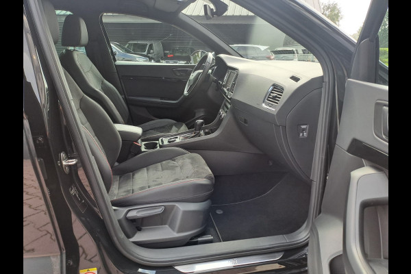 Seat Ateca 2.0 EcoTSI FR 4DRIVE | Automaat | LED | Trekhaak | Stoelverwarming | Park Assist | Elek. klep | All-season |