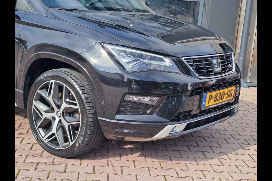 Seat Ateca 2.0 EcoTSI FR 4DRIVE | Automaat | LED | Trekhaak | Stoelverwarming | Park Assist | Elek. klep | All-season |