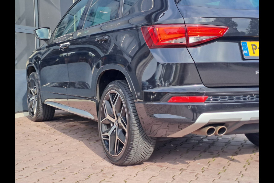 Seat Ateca 2.0 EcoTSI FR 4DRIVE | Automaat | LED | Trekhaak | Stoelverwarming | Park Assist | Elek. klep | All-season |