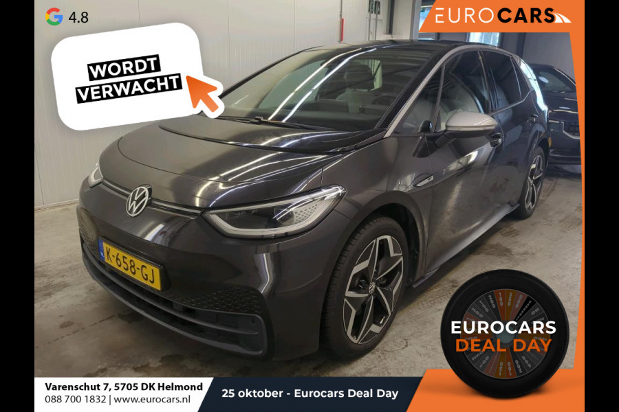 Volkswagen ID.3 First Plus 58 kWh Navigatie Apple Carplay/Android Auto Camera Parkeersensoren Adaptive Cruise Control Full LED Matrix Stoel- en stuurverwarming Lichtmetalen velgen Climate Control