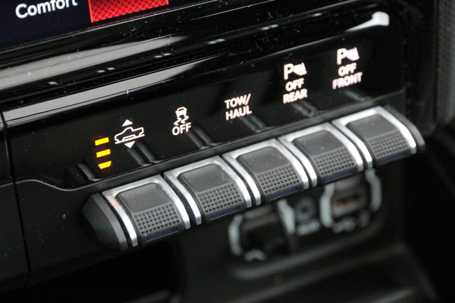 Dodge Ram 1500 5.7 HEMI V8 400PK | Limited | Luchtvering | Headup | 3.5t trekgewicht | Vol!!