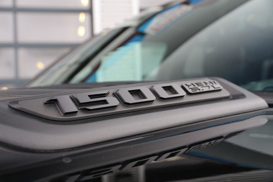 Dodge Ram 1500 5.7 HEMI V8 400PK | Limited | Luchtvering | Headup | 3.5t trekgewicht | Vol!!