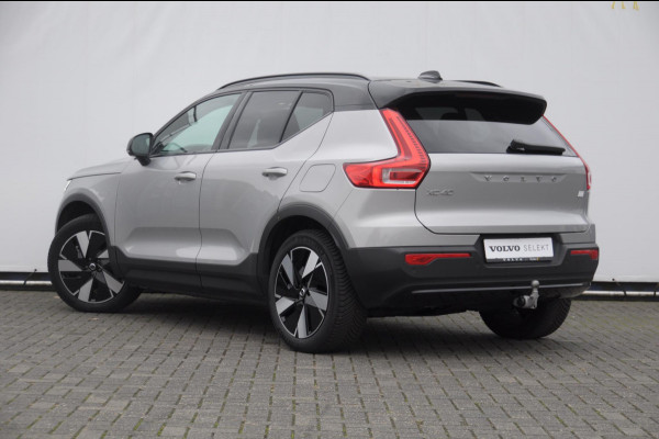 Volvo XC40 252PK Automaat Single Ext. Range Core / Lederen bekleding / Trekhaak / getint glas / Leder met alcantara interieur / Parkeersensoren met camera / Stoel - en stuurwielverwarming / Apple carplay