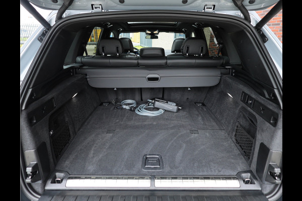 BMW X5 50e xDrive | M Performance - Pano - Trekhaak