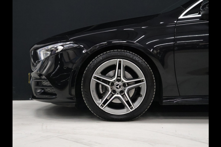 Mercedes-Benz A-Klasse 200 AMG Sport [SFEER, SCHUIFKANTELDAK, CAMERA, PDC 360, MEMORY SEATS, STOELVERWARMING, CRUISE CONTROL, FLIPPERS, NAVIGATIE, NIEUWSTAAT]