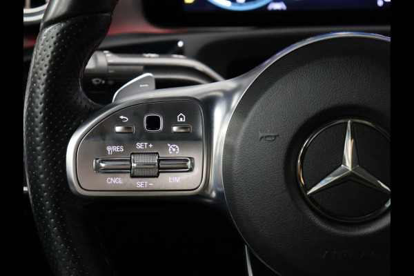 Mercedes-Benz A-Klasse 200 AMG Sport [SFEER, SCHUIFKANTELDAK, CAMERA, PDC 360, MEMORY SEATS, STOELVERWARMING, CRUISE CONTROL, FLIPPERS, NAVIGATIE, NIEUWSTAAT]