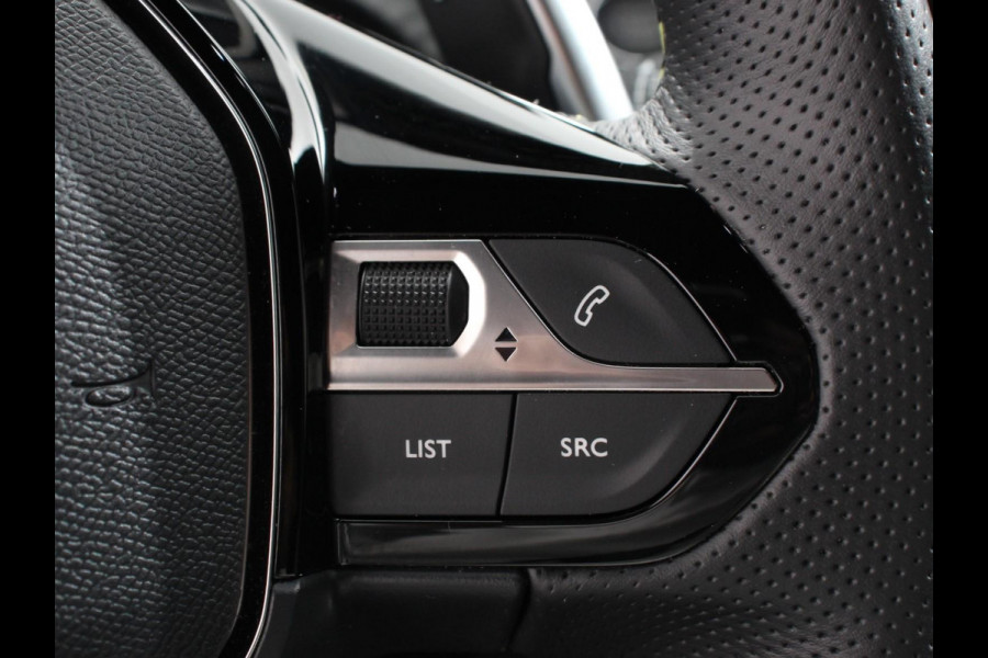 Peugeot 2008 1.2 PureTech 130pk Automaat Allure | Navigatie | Climate Control | Camera 360 | Dab | Led | Lichtmetalen Velgen | Parkeer sensoren | Cruise Control Adaptive | Stoelverwarming
